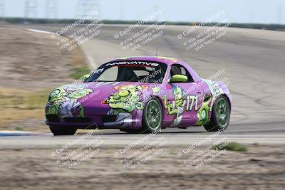 media/Jun-01-2025-PCA Golden Gate (Sun) [[9e4b10205a]]/Club Race/Race (Outside Grapevine)/